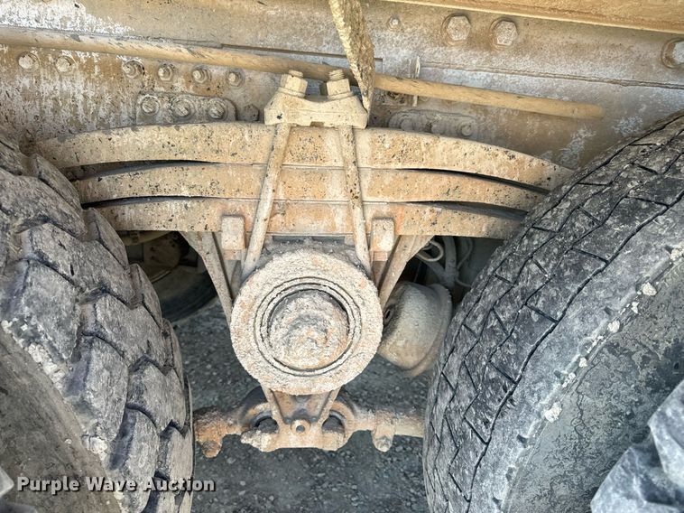 image for item DL4394 2006 Volvo VHD ready mix truck