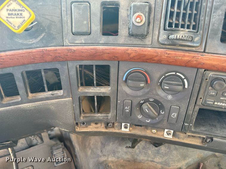 image for item DL4394 2006 Volvo VHD ready mix truck