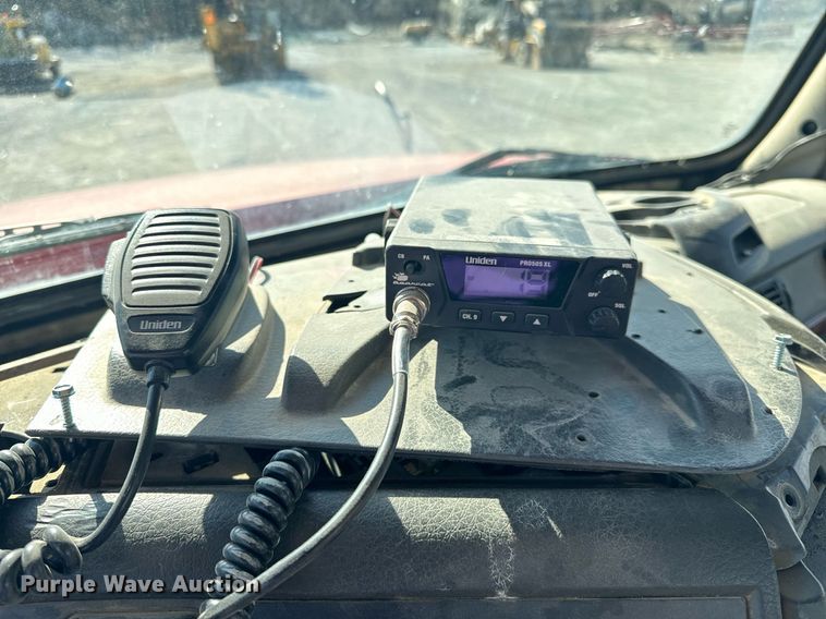 image for item DL4394 2006 Volvo VHD ready mix truck