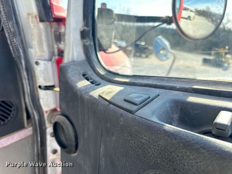 image for item DL4394 2006 Volvo VHD ready mix truck