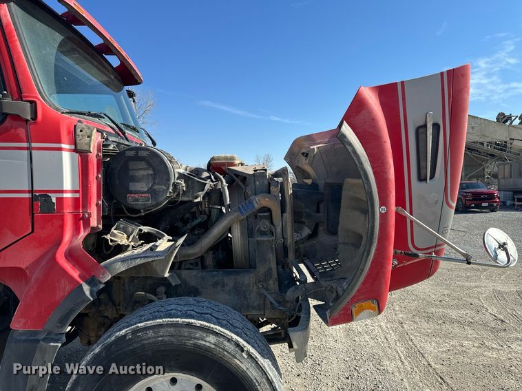 image for item DL4394 2006 Volvo VHD ready mix truck