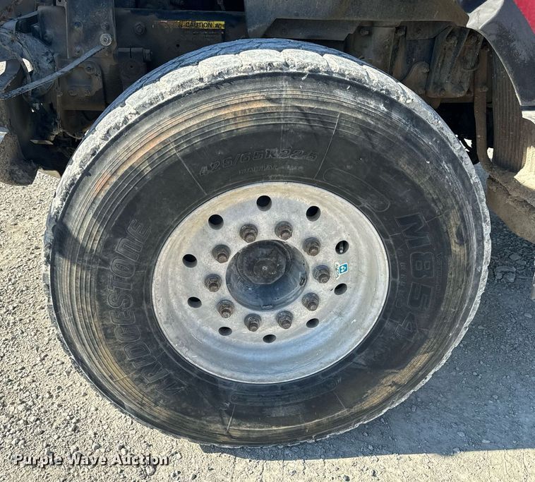 image for item DL4394 2006 Volvo VHD ready mix truck