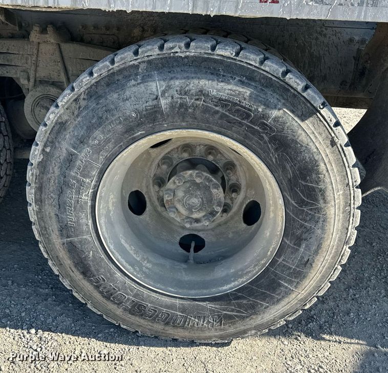 image for item DL4394 2006 Volvo VHD ready mix truck