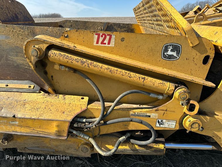 image for item DL4395 2005 John Deere 1812C scraper