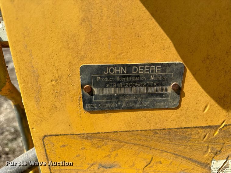 image for item DL4396 2005 John Deere 1812C scraper