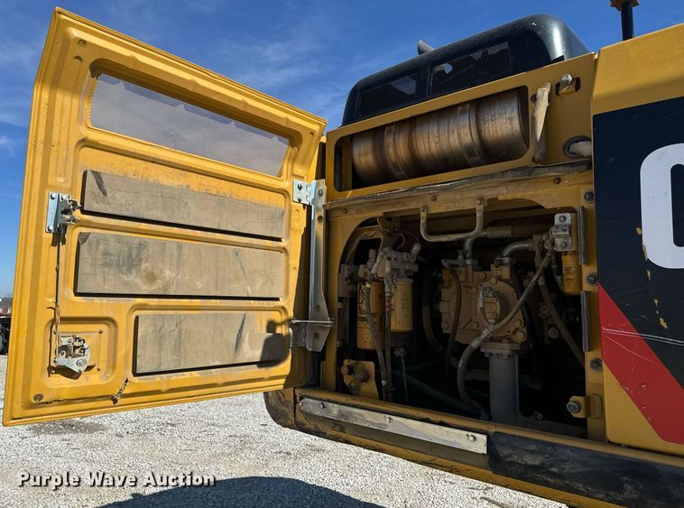 image for item DL4397 2015 Caterpillar 336FL excavator