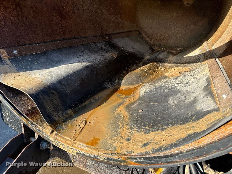 image for item DL4400 2018 Vermeer LP873SDT vacuum excavator