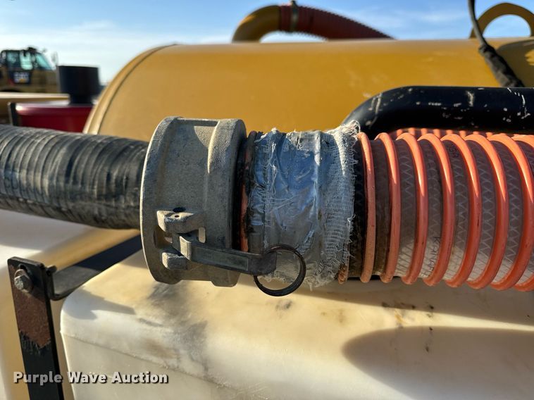 image for item DL4400 2018 Vermeer LP873SDT vacuum excavator