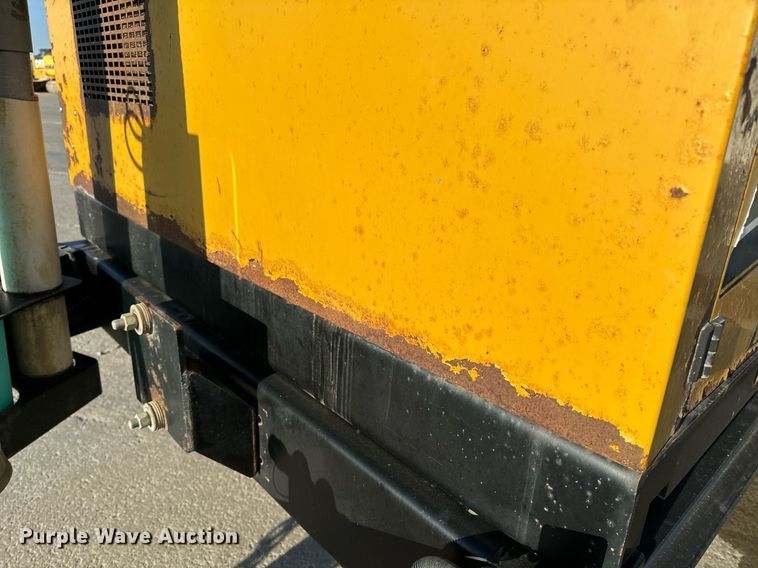 image for item DL4400 2018 Vermeer LP873SDT vacuum excavator