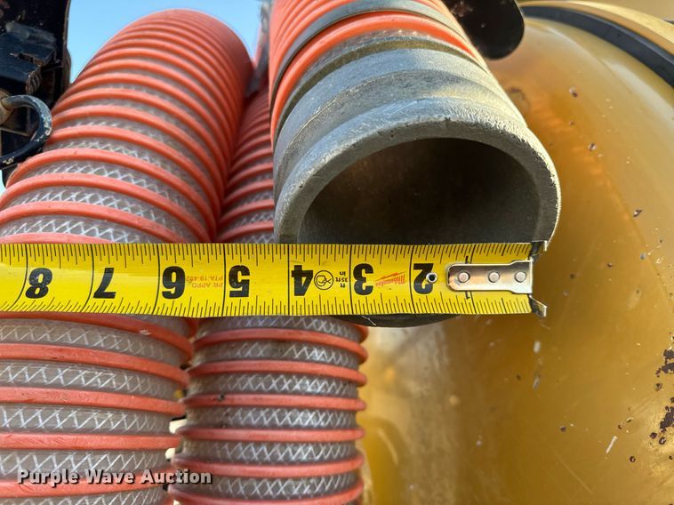 image for item DL4400 2018 Vermeer LP873SDT vacuum excavator