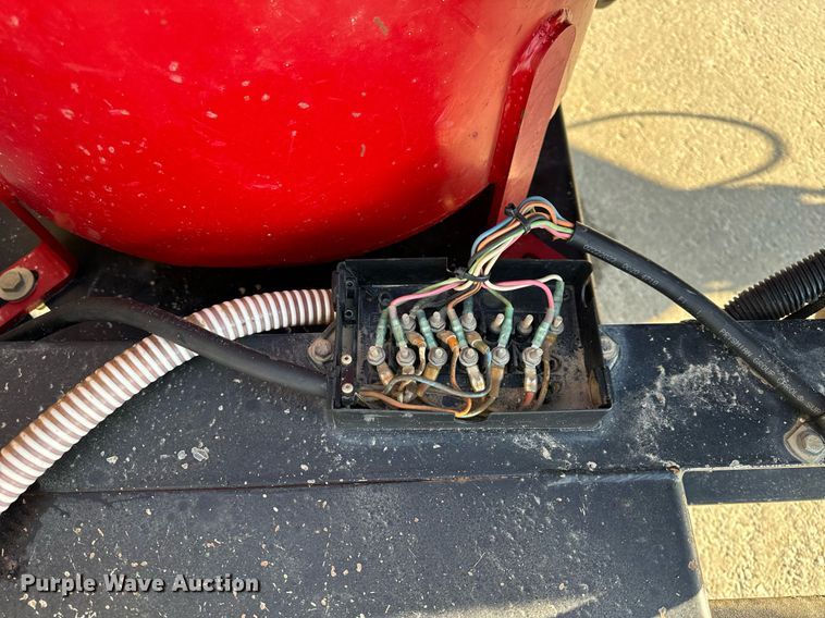 image for item DL4400 2018 Vermeer LP873SDT vacuum excavator