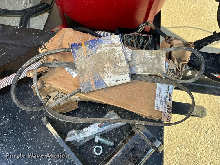 image for item DL4400 2018 Vermeer LP873SDT vacuum excavator