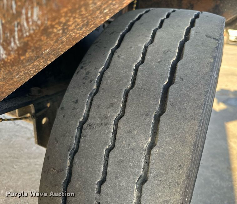 image for item DL4400 2018 Vermeer LP873SDT vacuum excavator