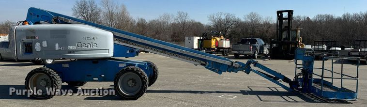 image for item DL4407 2005 Genie S-65 boom lift