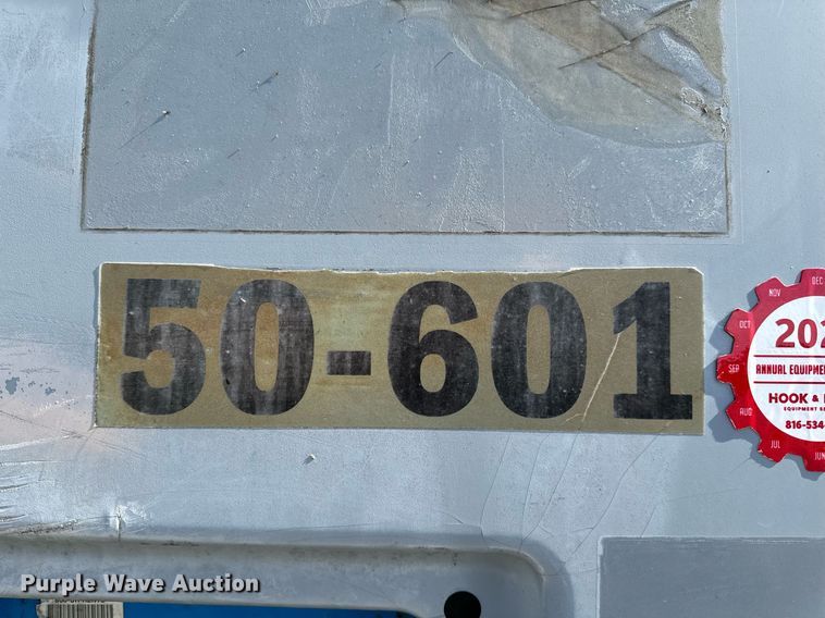 image for item DL4407 2005 Genie S-65 boom lift