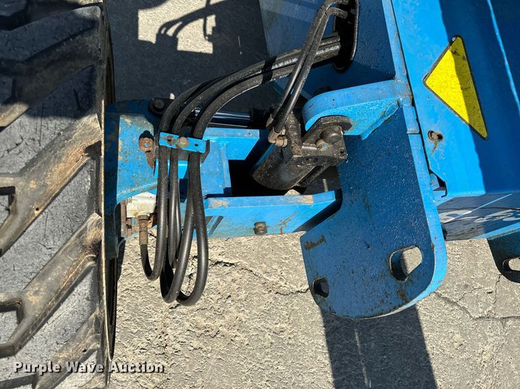 image for item DL4407 2005 Genie S-65 boom lift