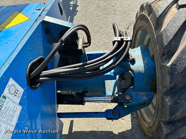 image for item DL4407 2005 Genie S-65 boom lift