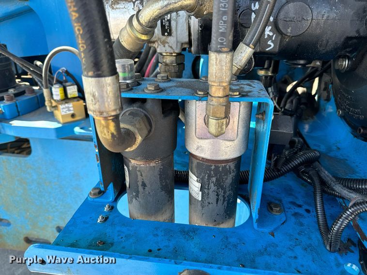 image for item DL4407 2005 Genie S-65 boom lift