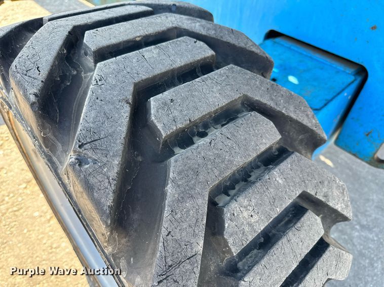 image for item DL4407 2005 Genie S-65 boom lift