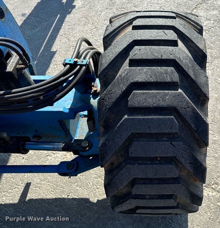 image for item DL4407 2005 Genie S-65 boom lift