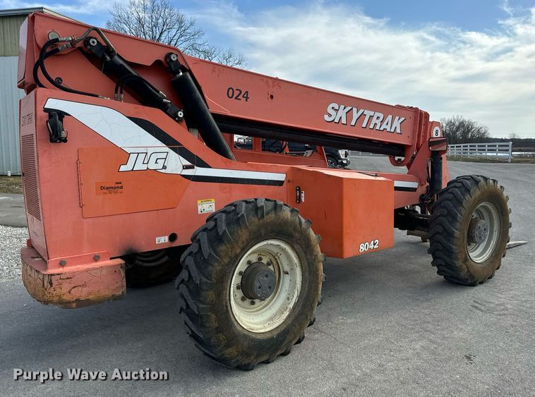 image for item DL4408 2006 Skytrak 8042 telehandler