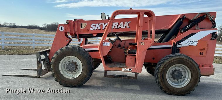 image for item DL4408 2006 Skytrak 8042 telehandler