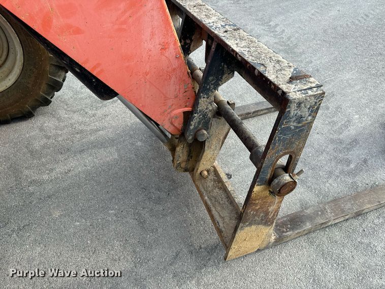 image for item DL4408 2006 Skytrak 8042 telehandler