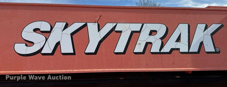 image for item DL4408 2006 Skytrak 8042 telehandler