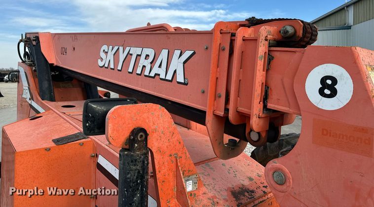 image for item DL4408 2006 Skytrak 8042 telehandler