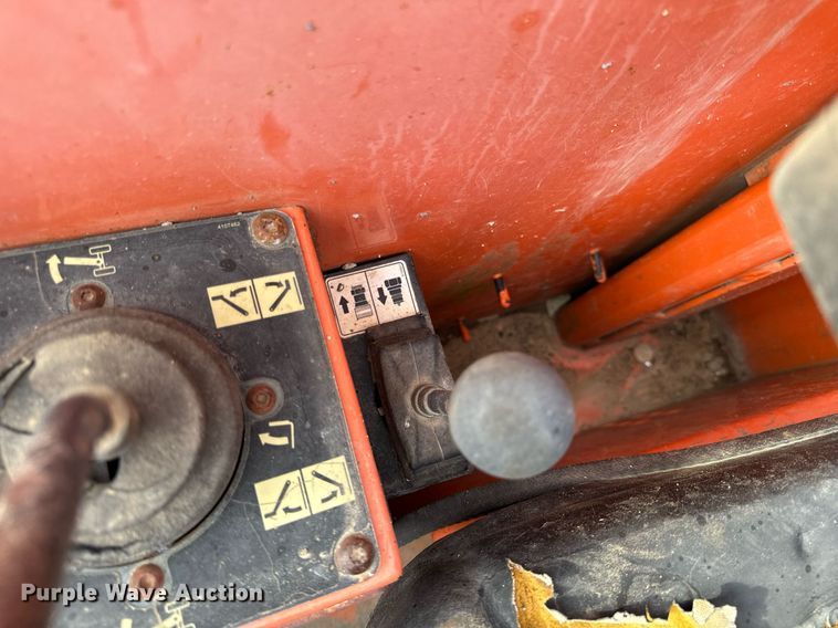 image for item DL4408 2006 Skytrak 8042 telehandler