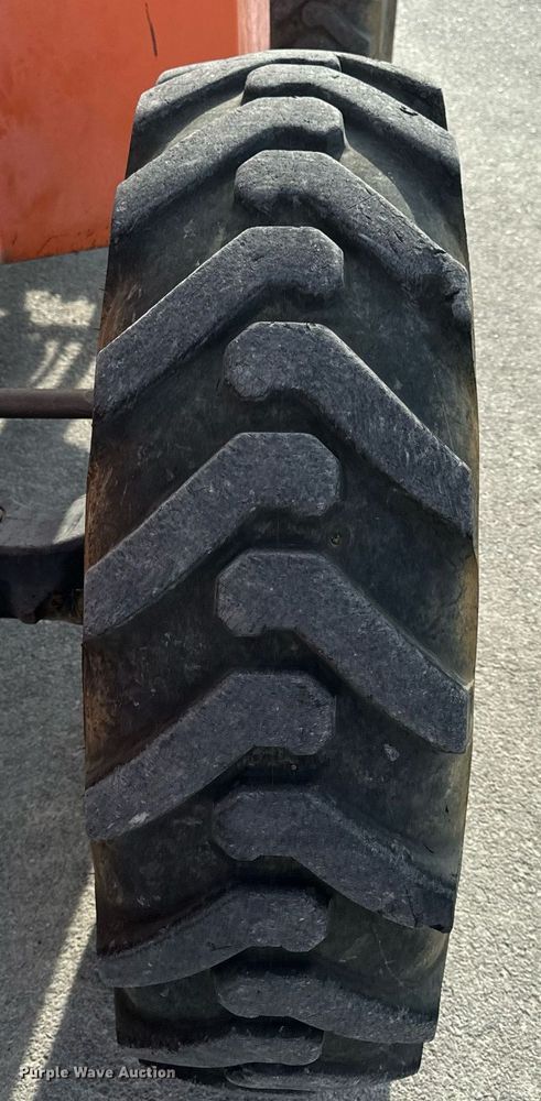 image for item DL4408 2006 Skytrak 8042 telehandler