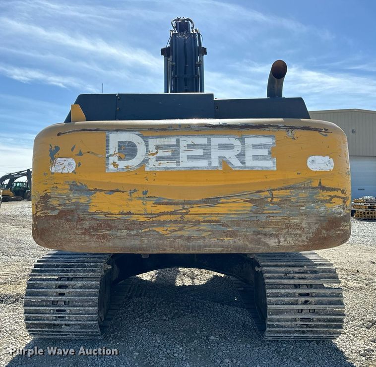 image for item DL4410 2014 John Deere 350G excavator