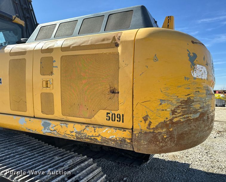 image for item DL4410 2014 John Deere 350G excavator