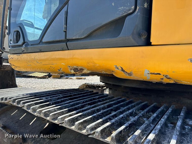 image for item DL4410 2014 John Deere 350G excavator