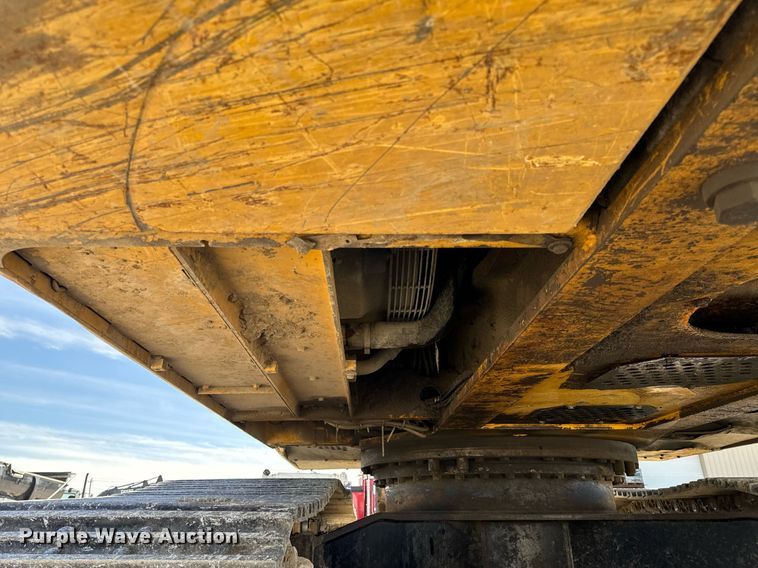 image for item DL4410 2014 John Deere 350G excavator