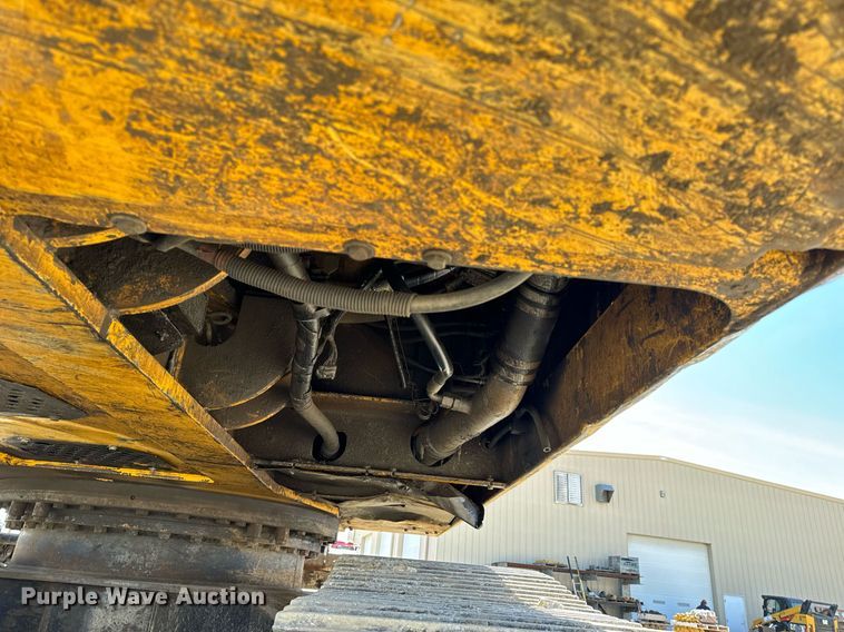 image for item DL4410 2014 John Deere 350G excavator