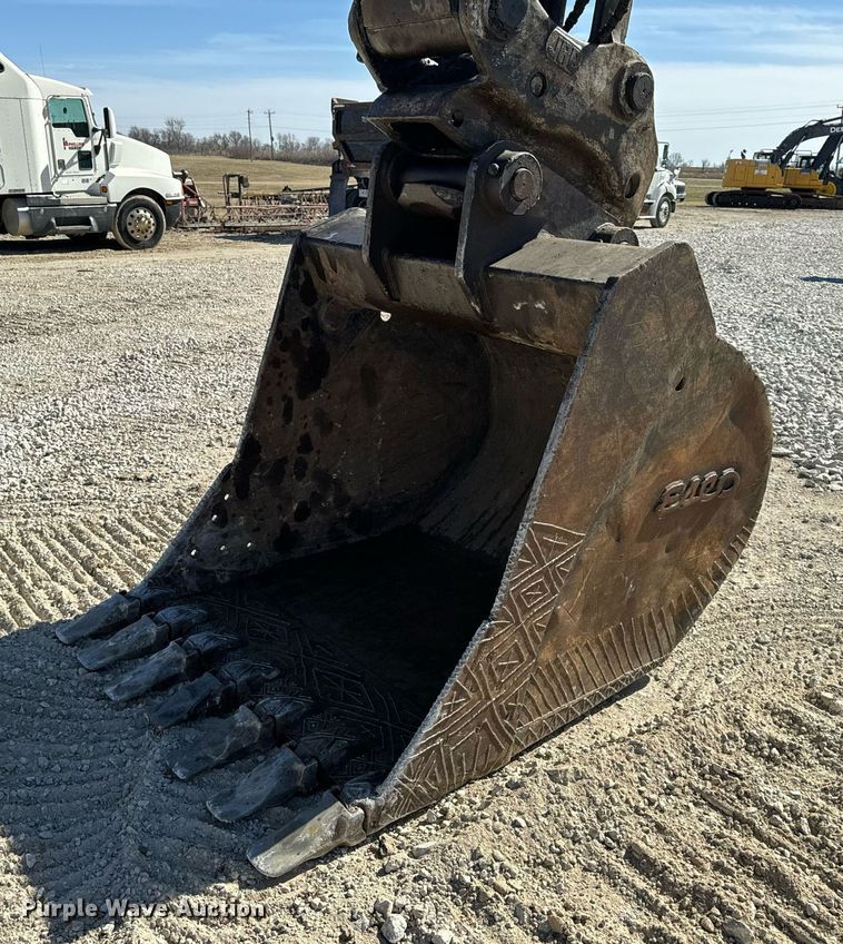 image for item DL4410 2014 John Deere 350G excavator