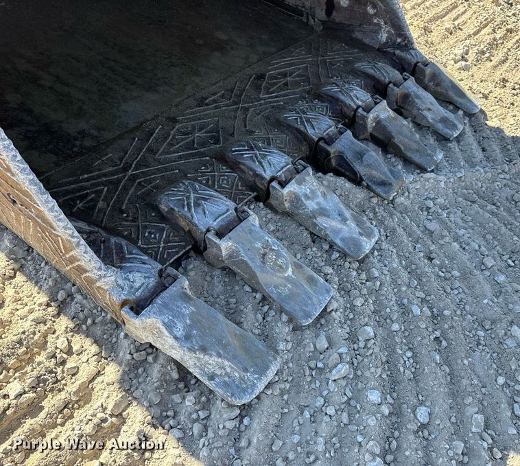 image for item DL4410 2014 John Deere 350G excavator