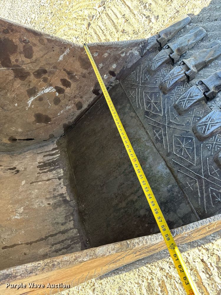 image for item DL4410 2014 John Deere 350G excavator