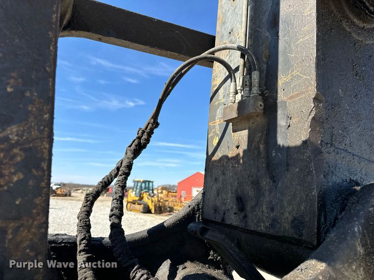 image for item DL4410 2014 John Deere 350G excavator