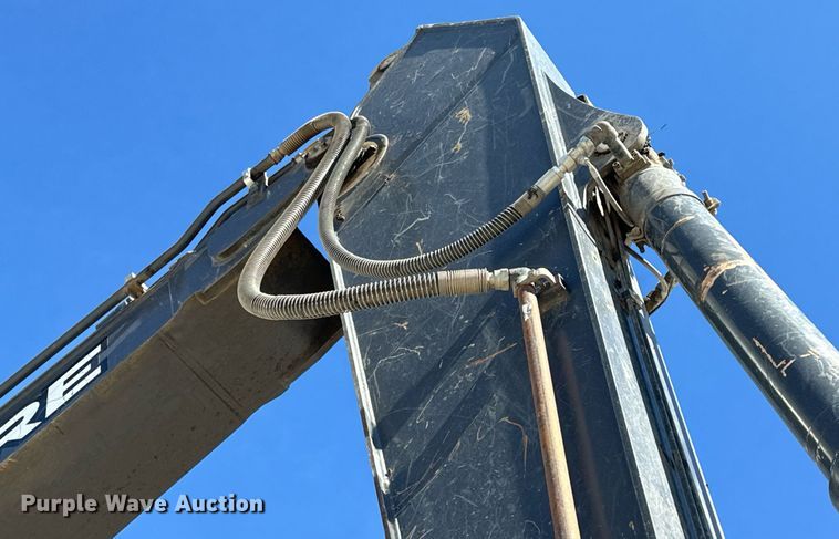 image for item DL4410 2014 John Deere 350G excavator