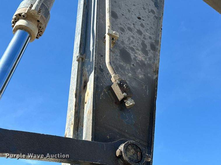 image for item DL4410 2014 John Deere 350G excavator