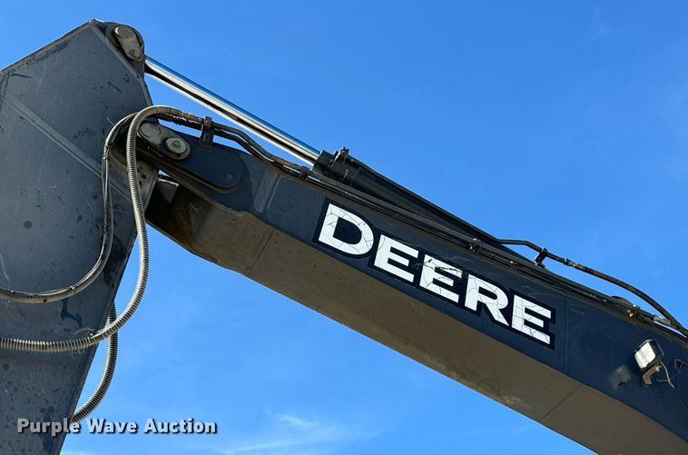 image for item DL4410 2014 John Deere 350G excavator