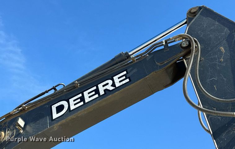 image for item DL4410 2014 John Deere 350G excavator