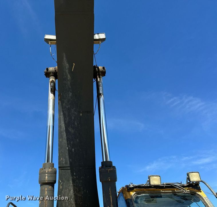 image for item DL4410 2014 John Deere 350G excavator