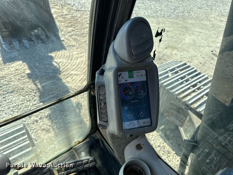 image for item DL4410 2014 John Deere 350G excavator