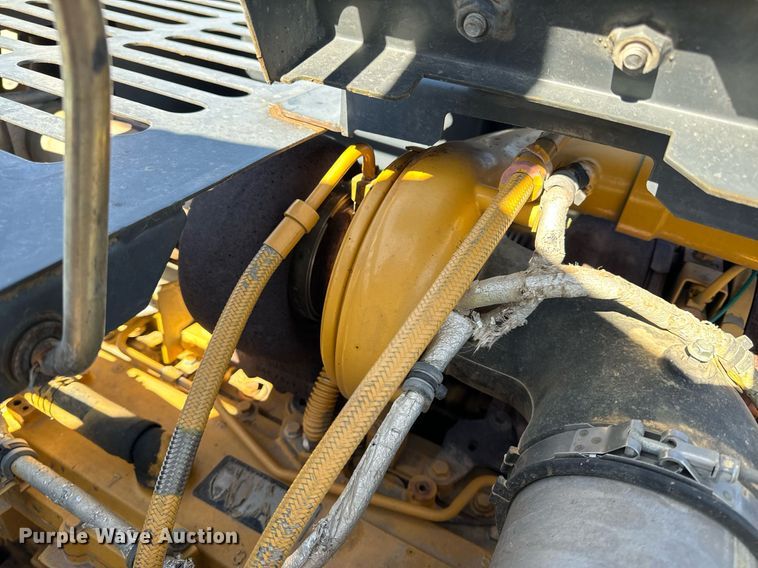 image for item DL4410 2014 John Deere 350G excavator