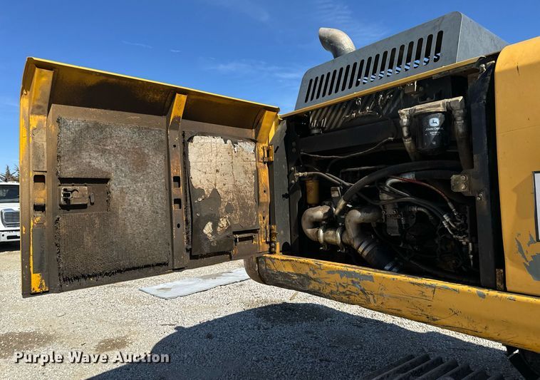 image for item DL4410 2014 John Deere 350G excavator