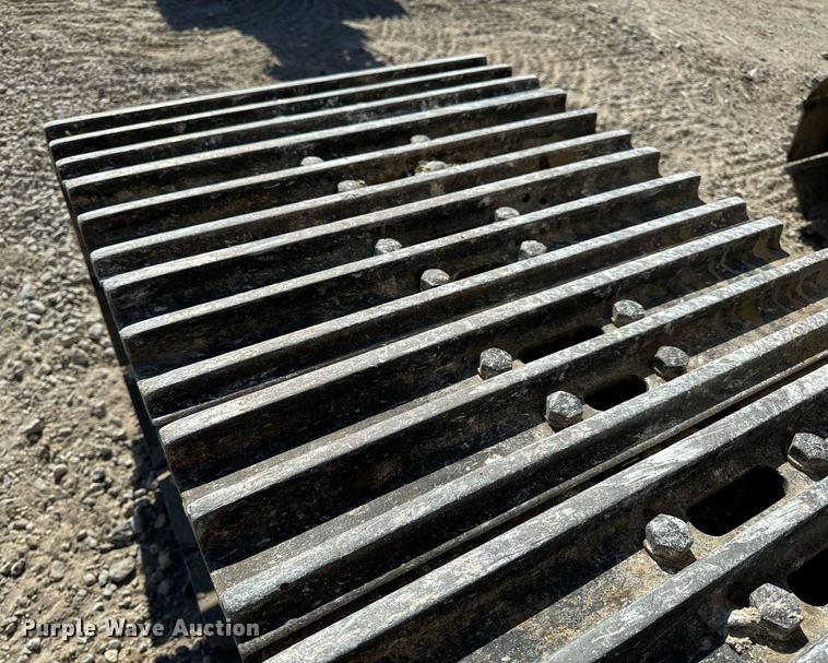 image for item DL4410 2014 John Deere 350G excavator