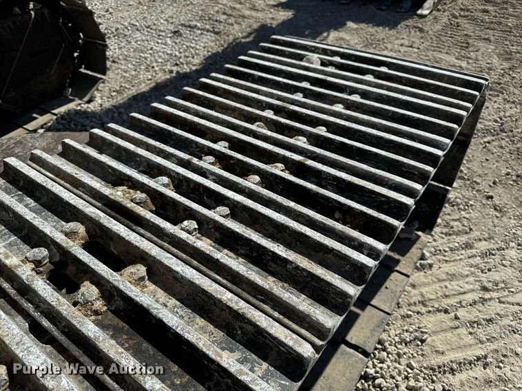 image for item DL4410 2014 John Deere 350G excavator